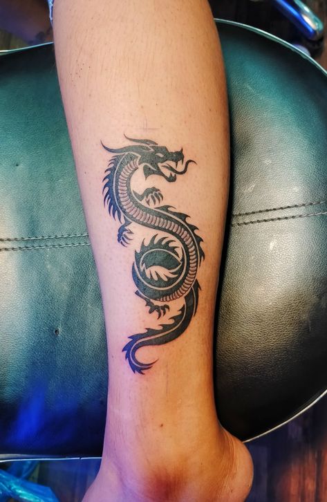 Dragon Tattoo Men Leg, Calf Dragon Tattoo, Dragon Band Tattoo, Chinese Dragon Tattoos Men, Dragon Leg Tattoo Men, Feathered Serpent Tattoo, Dragon Tattoo Calf, Dragon Tattoo Men, Dragon Tattoo For Men