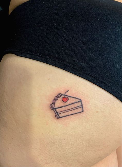 Slice Of Cake Tattoo, Birthday Cake Tattoo, Cheesecake Tattoo, Cake Tattoo, Artist Cake, Artist Birthday, Slice Of Cake, Cake Slice, Tattoo Machine