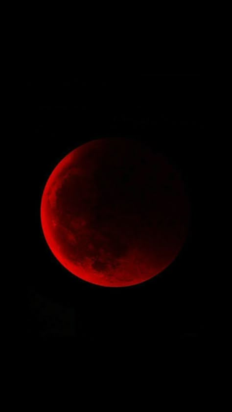 Red Moon Wallpaper Aesthetic, Moon Red Aesthetic, Dark And Red Wallpaper, Moon Pp, Blood Moon Aesthetic, Red Moon Background, Blood Red Wallpaper, Red Moon Aesthetic, Blood Moon Wallpaper