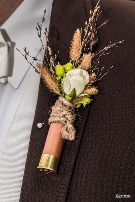 Clemmie Grace Designs, Columbia, Tennessee. Shotgun shell boutineer. Rustic. Wedding. Cartridge Button Holes, Boutineer Ideas Wedding Rustic, Bootinterieur Wedding Diy, Cowboy Boutonniere, Rustic Hunting Wedding Ideas, Rustic Country Wedding Ideas Decoration, Shotgun Shell Boutineer, Rustic Boutineers, Bootinterieur Wedding