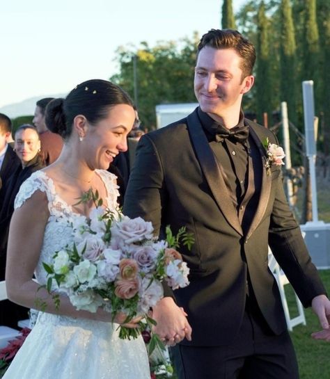 Vanessa Merrell Wedding, John Vaughn, The Merrell Twins, Vanessa And Veronica Merrell, Vanessa Merrell And John Vaughn, Merrill Twins, John Vaughn And Vanessa Merrell, Vanessa Hudgens And Austin Butler Paparazzi, Vanessa Merrell