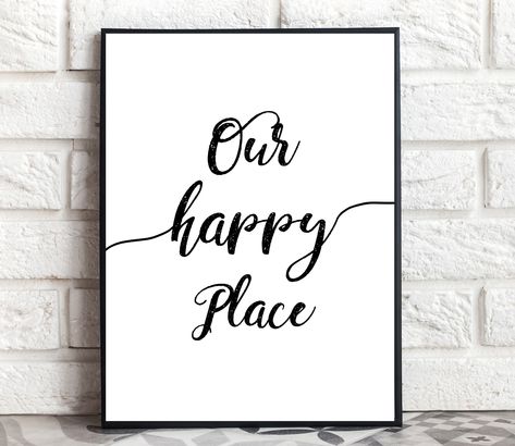 Free Printable Wall Art Living Room, Monochrome Kids Room, Living Room Quotes, Prints For Bedroom, Kids Room Printables, Monochrome Wall Art, New House Gift, Printable Wall Art Quotes, Office Artwork