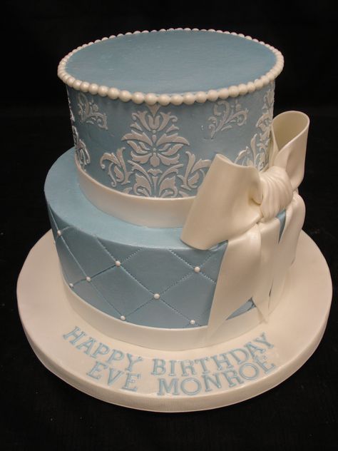 Light Blue Cake Design, Light Blue Birthday Cake, Blue Birthday Cake, Fondant Lace, Blue Birthday Cakes, Fondant Bow, Blue Cakes, Blue Birthday, Quilted Pattern