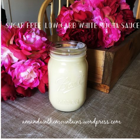 SUGAR FREE LOW CARB WHITE MOCHA SAUCE #thm #thms #coffee #whitemocha #sugarfree #lowcarb Keto White Mocha Sauce, Keto White Chocolate Sauce, White Mocha Sauce, White Mocha Syrup, Thm Shakes, Mocha Sauce, Trim Healthy Mama Drinks, White Chocolate Syrup, Sugar Free White Chocolate