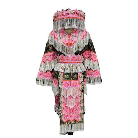 Hmong Fashion, Hmong Clothes, Chinese Clothes, Leg Warmer, Chinese Clothing, World Cultures, Gender Neutral Baby, Dream Wardrobe, Leg Warmers