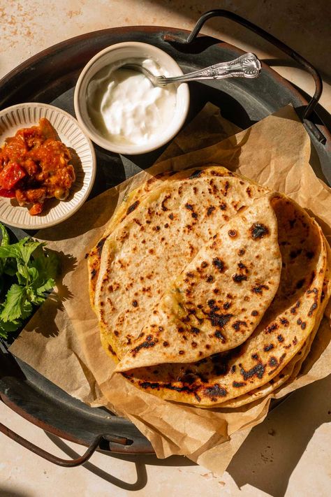 Learn how to make classic aloo paratha (Indian stuffed potato flatbread) at home with this easy step-by-step recipe. Aloo Ka Paratha Recipe, Alo Paratha Recipe, Alo Paratha, Bread Recipes Indian, Alu Paratha, Aloo Paratha Recipe, Potato Flatbread, Flatlay Food, Aloo Paratha