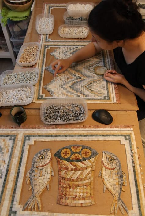 Roman Mosaic Art Project, Mosaic Aesthetic, Roman Mosaic Art, Mosaic Wedding, Roman Mosaics, Mosaic Kitchen, Tile Mosaics, Byzantine Mosaic, Diy Mosaic