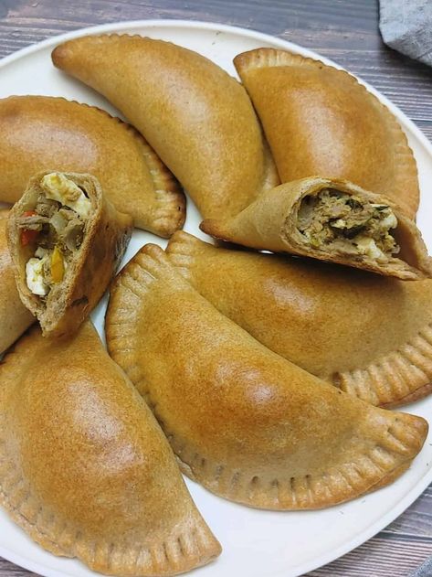 Delicious Whole Wheat Empanada Dough | Camila Made Whole Wheat Empanadas, Hand Pies Dough Recipes, Empanada Discs, Empanadas Recipe Dough, Empanada Dough, Empanadas Dough, Pie Dough Recipe, Hand Pie, 2000 Calories