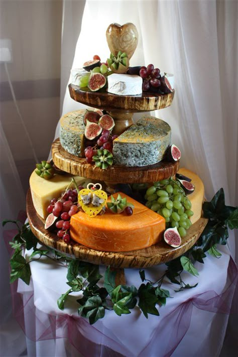 Cheese Tower, Cheese Wedding, Wedding Cheesecake, Cheese Wedding Cake, Cheese Table, Buffet Dessert, Cupcake Stand Wedding, Diy Cheese, Cheese Wheel