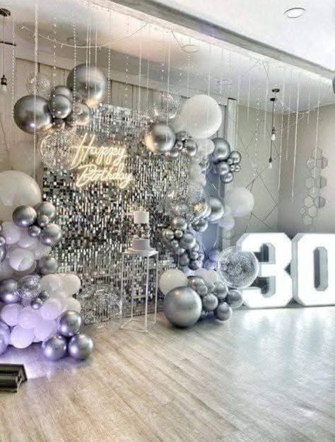 Silver And White Birthday Party Decor, Silver Party Theme, 18th Birthday Party Decor, Birthday Design Ideas, Birthday Layout, 70s Party Theme, 18th Birthday Decorations, Disco Birthday Party, 21st Bday Ideas