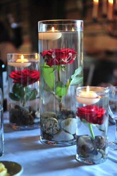 Beauty & the Beast centerpieces AHHHH I may just have a Beauty and the Beast wedding theme, a subtle one of course Candles And Flowers, Cheap Wedding Centerpieces, Beauty And The Beast Party, Tafel Decor, Rustic Chic Wedding, Deco Floral, Wedding Table Centerpieces, Floating Candles, Disney Wedding