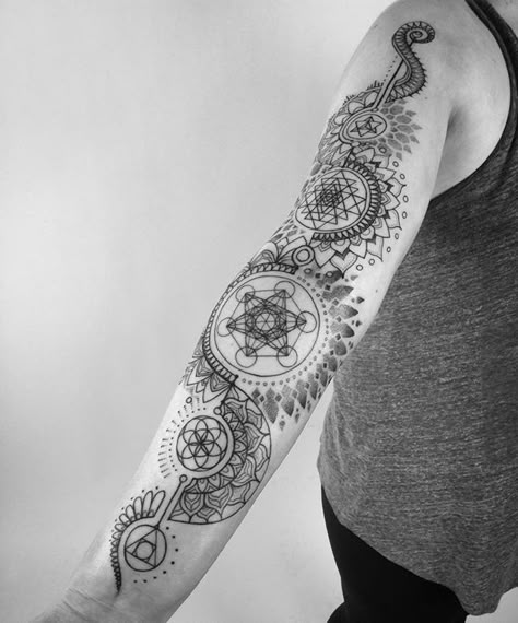 BIG INSPIRATION FOR MY "BELIEVE IN YOUR OWN MAGIC" SLEEVE. I Like: Symbolism, Geometrics, Physics symbolism, Religion, Fantasy, Sorcery, mystical combined in mandala style sleeve. Mandala Sleeve, Monster Tattoo, Geometric Sleeve Tattoo, Tattoo Trend, Sacred Geometry Tattoo, Geometry Tattoo, Inspiration Tattoo, Geometric Sleeve, Geometric Tattoo Design