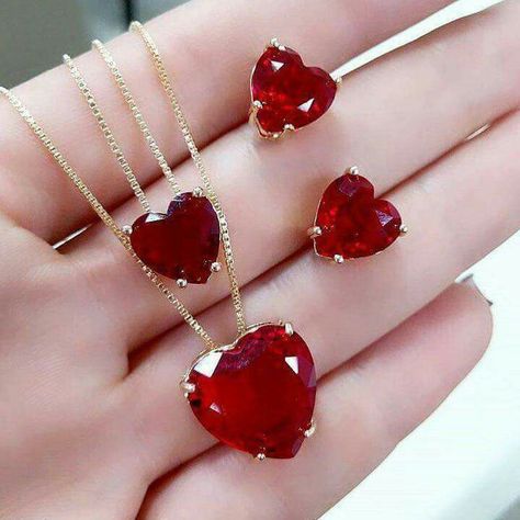 Red Diamond Necklace, Coloured Jewellery, Ruby Heart Pendant, Corsage Bracelet, Watches Women Simple, Valentines Day Jewelry, Pretty Watches, Womens Designer Watches, Valentines Necklace