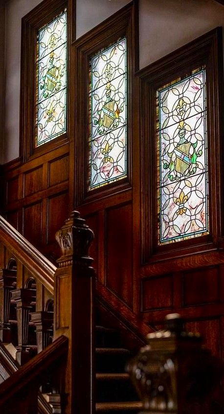 Maine Victorian Home, Victorian Houses Exterior, Maine Gothic, Gothic Victorian House Interior, Pantry Prep Kitchen, Victorian Decorating Ideas, Gothic Victorian Aesthetic, Old Victorian Homes Interior, Brick Victorian Homes