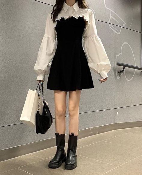 Short Blouse, Korean Casual Outfits, Korean Fashion Dress, Mode Inspo, Kpop Fashion Outfits, Mode Vintage, Korean Outfits, Casual Style Outfits, Teen Fashion Outfits