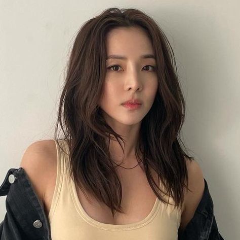 sandara park Sandara Park Photoshoot, 2ne1 Sandara, Daniel Aesthetic, Dara 2ne1, Sandara Park, Jack Black, Look Alike, Body Goals, Celebrities Female