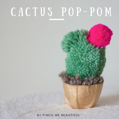 cactus pop pom, http://www.coolcrafts.com/diy-cactus-crafts/ Fun Crafts For Teens, Pompon Diy, Easy Crafts For Teens, Cactus Craft, Crafts For Teens To Make, Cactus Diy, Diy Crafts For Girls, Diy Pom Pom, Diy Yarn Crafts