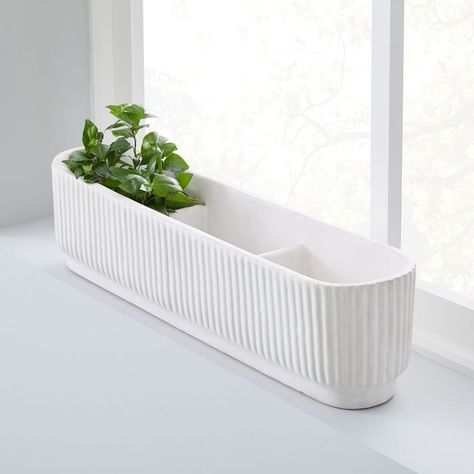 Windowsill Planter Indoor, Window Planter Boxes Indoor, Kitchen Herb Planter, Living Room Windowsill Decor, Window Planters Indoor, Herbs In Kitchen Window, Indoor Herb Garden Diy Kitchens, Indoor Window Sill Planter, Indoor Planters Pots Living Rooms