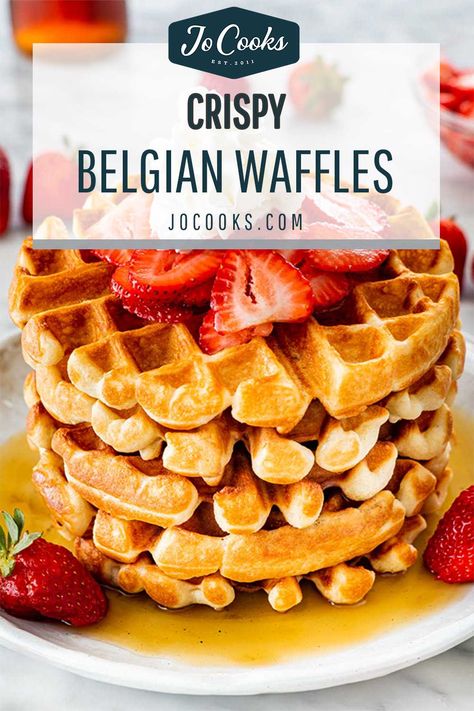 Belgium Waffle Recipe, Easy Belgian Waffle Recipe, Best Belgian Waffle Recipe, Basic Muffin, Best Waffle Recipe, Belgian Waffles Recipe, Easy Waffle Recipe, Belgium Waffles, Fluffy Waffles