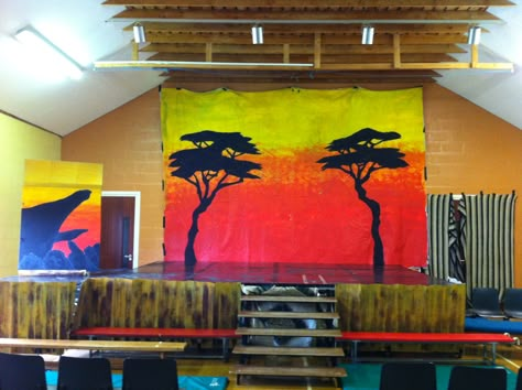 My set design for 'Lion King' school play. Lion King Parade Float Ideas, Lion King Trunk Or Treat Ideas, Lion King Set Design, Lion King Stage Props, Lion King Stage Design, Lion King School Play, Lion King Jr Set Design, Lion King Play Props, Lion King Junior Set