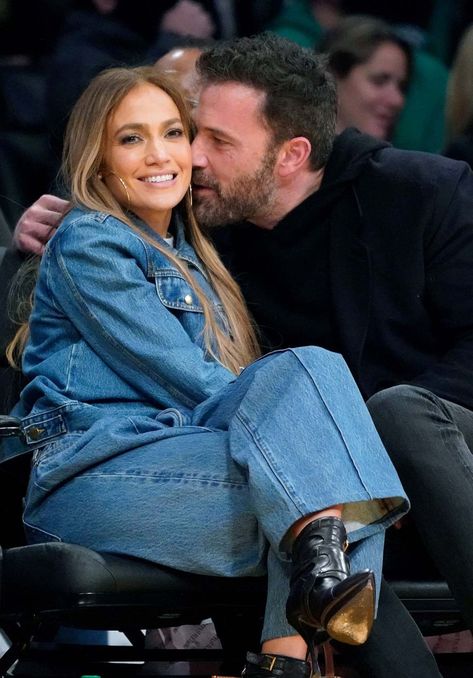 Jennifer Lopez Serenades Ben Affleck at Their 2nd Wedding: Details Jlo And Ben Affleck, Ben Affleck Jennifer Lopez, Ben Affleck And Jennifer Lopez, Jennifer Lopez And Ben Affleck, Lakers Game, Relationship Timeline, People Magazine, Jennifer Garner, Ben Affleck