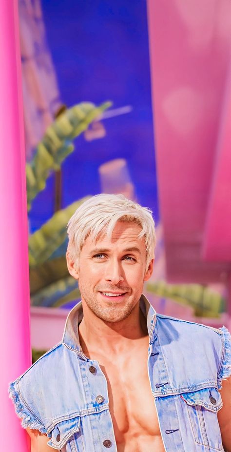 Ryan Gosling Ken Wallpaper, Ken Aesthetic Barbie, Barbie And Ken Wallpaper, Barbie Movie Ryan Gosling, Barbie Ken Wallpaper, Ryan Gosling Wallpaper, Ryan Gosling Shirtless, Ken Ryan Gosling, Ryan Gosling Barbie