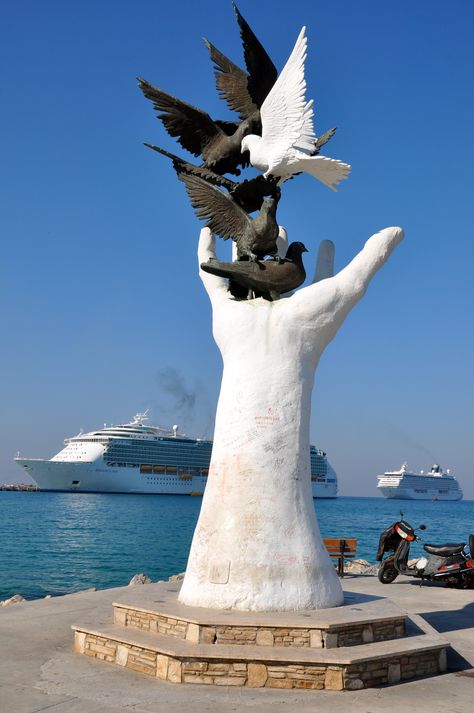 Hand of Peace Sculpture, Kusadasi, Turkey.  Photo by LMM Kusadasi Turkey Photography, Kusadasi Turkey, Summer Pose, Greece Cruise, Europe 2024, Beauty Hacks Nails, Summer Poses, Kusadasi, Nice Places