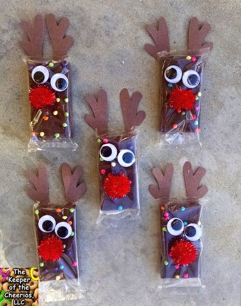 Reindeer Brownies, Reindeer Brownie, School Christmas Party, Rudolph Reindeer, Christmas School, Halloween Party Games, Preschool Christmas, Homemade Christmas Gifts, Christmas Goodies