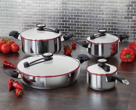 The Innove™, 8 Piece Special Set is versatile that helps you cook easier, quicker and is built to last a life time. Royal Prestige, Cooking Without Oil, Paella Pan, Cooking Temperatures, Family Cooking, Eat Real Food, Induction Cooktop, Cooking Pot, The Prestige