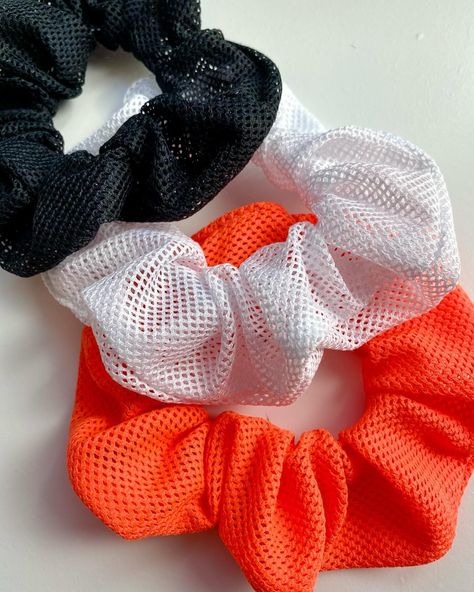 Saturday sports day! A little basketball on the schedule today. A black mesh scrunchie is perfect for the courts - moisture wicking, a secure hold, and quick drying. * mom squeezed in a little workout, too. Neon orange was this lady 💁🏼‍♀️ #sports #basketball #workout #saturdaymotivation #mesh #athletics #sportscrunchie #athletichairtie #etsy #etsyseller #yycyycmoms #momswholift #asmadewithjoy Basketball Workout, Sport Hair, Athletic Hairstyles, Sports Day, Sports Basketball, Neon Orange, Black Mesh, Be Perfect, Scrunchies