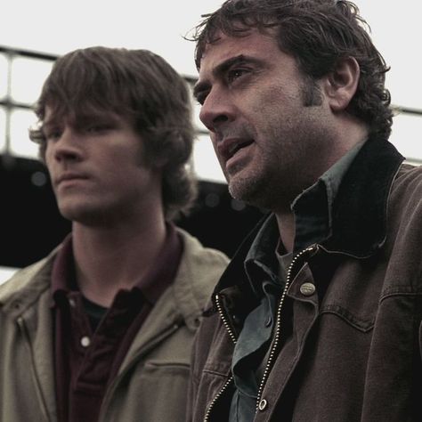 #supernatural #samwinchester #johnwinchester Supernatural Sam Winchester, John Winchester, Sam Dean, Supernatural Sam, Jeffrey Dean, Jeffrey Dean Morgan, Sam Winchester, Super Natural, Gilmore Girls