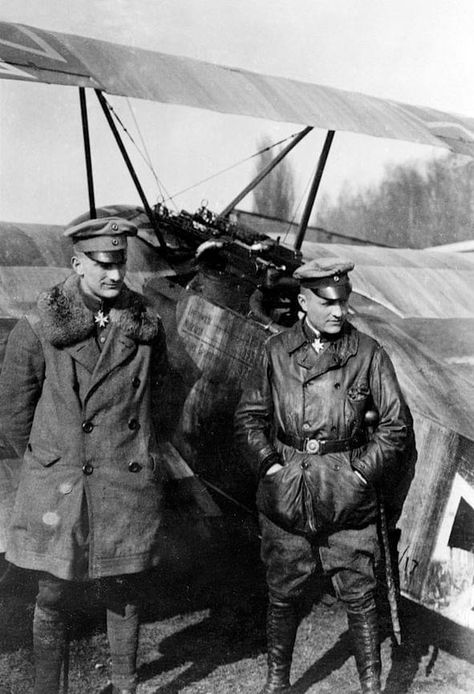 Manfred Von Richthofen, The Red Baron, Car Boot Sale, Flying Ace, Red Baron, Vintage Aviation, Aviation History, Fighter Pilot, Military History