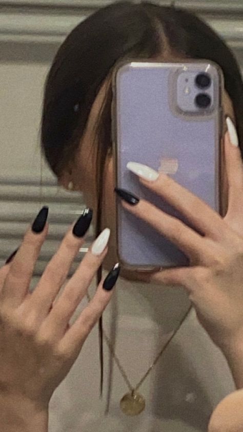 black and white nails B W Nails, Bw Nails, Bossy Nails, Nails Inspiration, Nail Polish, Mirror Selfie, Iphone, Nails