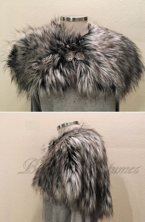 Diy Viking Fur Mantle, Diy Fur Collar, Viking Larp Costumes, Viking Fur Mantle Pattern, Viking Clothing Women Warriors, Viking Winter Clothing, Diy Viking Costume Woman, Viking Costume Diy, Viking Costume Female Diy