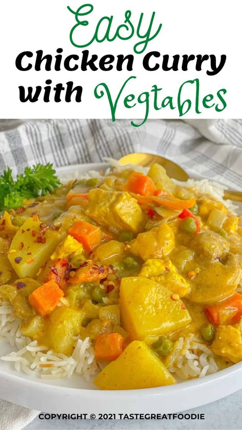 EASY CHICKEN CURRY WITH VEGETABLES - The easiest yummiest lunch or dinner you can make! Chicken And Rice Stew Recipe, Chicken Curry With Vegetables, Chicken Curry Stew, Chicken Carrots Recipe, Chicken Vegetable Curry, Curry With Vegetables, Chicken And Potato Curry, Yellow Curry Recipe, Curry Broth