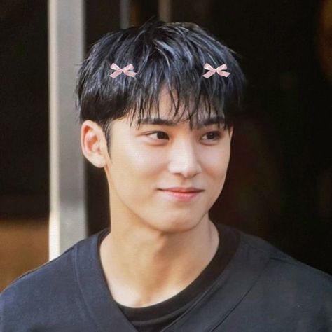 Mingyu Pfp Icon, Mingyu Laptop Wallpaper Hd 1080p, Mingyu Profile Picture, Svt Coquette, Mingyu Cute Pics, Mingyu Coquette, Min Gyu Seventeen, Mingyu Baby Pics, Seventeen Cute Icons