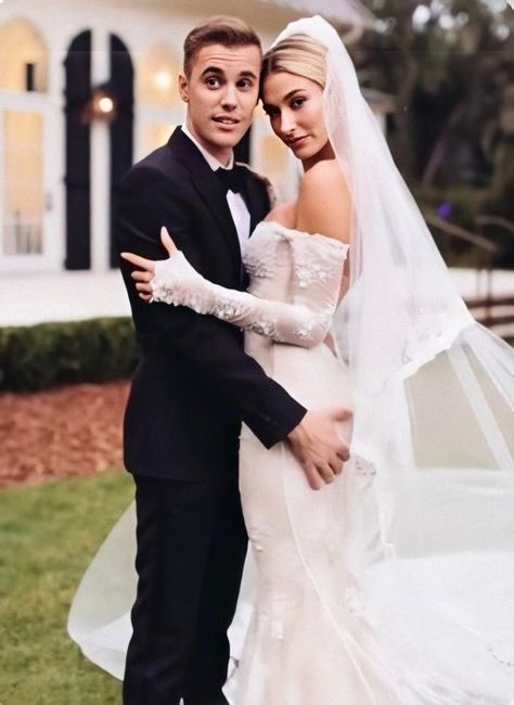 wedding pics of justin bieber and hailey pinned by sunbelz Bieber Wedding, Hailey Bieber Wedding, Celebrity Bride, Hailey Baldwin Style, Justin Hailey, Off Shoulder Wedding Dress, Celebrity Wedding Dresses, Weddings By Color, Justin Beiber