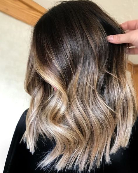 Blond Balayage, Brunette Balayage Hair, Brown Hair Balayage, Balayage Brunette, Brown Blonde Hair, Hair Color And Cut, Hair Color Balayage, Good Hair Day, Blonde Balayage