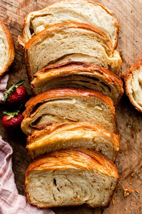 Bread Loaf Recipe, Sallys Baking, Croissant Bread, Homemade Croissants, Croissant Recipe, Sally's Baking, Bread Loaf, Loaf Recipes, Breakfast Options