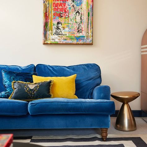 Given how the summer has finally appeared, it seems a good time to a throwback to the hottest day last year, when we shot this attic apartment with David Lindsay, when we captured how a neutral base, geometrics and a dash of colour brought new life to this period conversion. Photography by @photosbydavidlindsay David Lindsay, Attic Apartment, Hot Days, Good Time, New Life, Period, Decor Ideas, Apartment, Bring It On