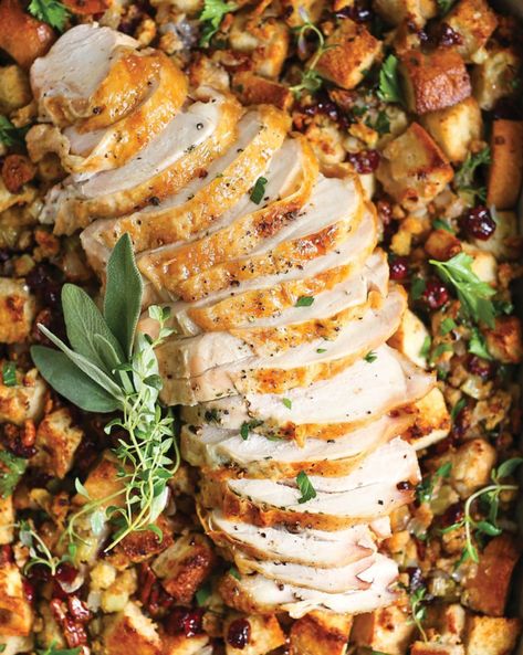 Turkey Breast Recipes That Make Thanksgiving So Much Easier | HuffPost Life Lazy Dinner Recipes, Holiday Cooking Thanksgiving, One Pan Dinners, Turkey Breast Recipes, Thanksgiving Recipes Side Dishes Veggies, Thanksgiving Dinner For Two, Cranberry Stuffing, Stuffing Thanksgiving, Lazy Dinner