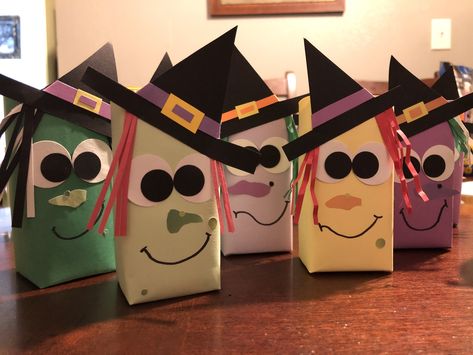 Halloween Juice Box Ideas, Halloween Juice Box, Halloween Party Favors For Kids, Last Minute Halloween Party, Halloween Classroom Treats, Addison Lee, Halloween Toddler Party, Halloween Paper Bags, Halloween Juice