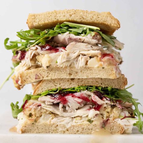 Thanksgiving Leftovers Sandwich Turkey Leftover Sandwiches, Turkey Sandwich Recipes Cold, Thanksgiving Leftover Sandwich, Bread Stuffing For Turkey, Thanksgiving Sandwich Recipes, Thanksgiving Turkey Sandwich, Leftover Turkey Sandwich Recipes, Thanksgiving Leftovers Sandwich, Easy Turkey Recipes Thanksgiving