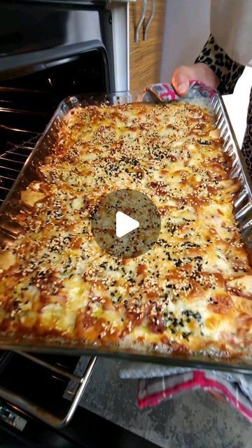 Eggs Recipes, Middle Eastern Food, Middle Eastern Recipes, My Favorite Recipes, Egg Recipes, Middle Eastern, Favorite Recipes, Chips, Bread