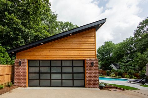 Modern Detached Garage With Apartment, Detached Modern Garage, Shed Roof Garage With Apartment, Slant Roof Garage Plans, Clear Garage Doors Pool House, Prefab Garage Kits, Home Construction Cost, Single Garage Door, Prefab Garages