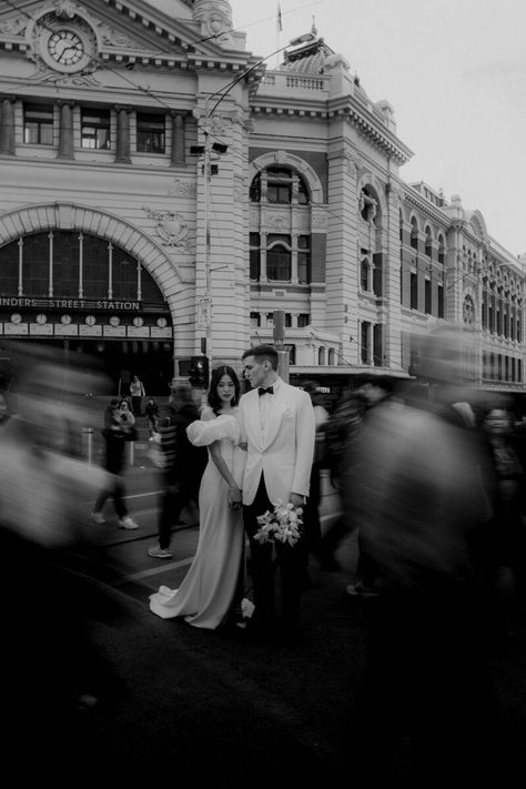 Portfolio – Melbourne Wedding Photographer Melbourne Couple Photoshoot, Paris Pre Wedding Shoot, Melbourne Wedding Photography, Winter City Wedding, Urban Wedding Photos, Wedding Street Photography, Modern Wedding Photos, Vogue Wedding Photography, Melbourne Prewedding