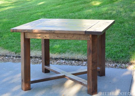 Build a custom farmhouse dining table without breaking the bank! This X Base Dining Table is a quick project to add style and function to your dining room. Farmhouse Furniture Plans, Square Farmhouse Table, Square Farmhouse, Dining Table Plans, Dining Chairs Diy, Diy Patio Table, Farmhouse Table Plans, Kitchen Table Makeover, Modern Farmhouse Table