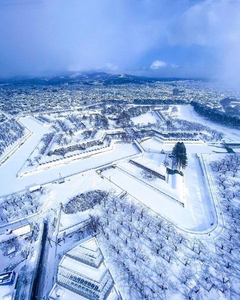 Visit Japan: Seeing stars? It's not just you! Located in the centre of Hakodate City in Hokk... https://www.alojapan.com/449099/visit-japan-seeing-stars-its-not-just-you-located-in-the-centre-of-hakodate-city-in-hokk/ #Visitjapan, #Cities, #Goryokaku, #Hakodate, #Hokkaidoprefecture, #VisitJapan, #VisitJapanAU Star Fort, Hakodate, Visit Japan, Japan Travel, Aerial View, Star Shape, Western Style, The Star, Airplane View