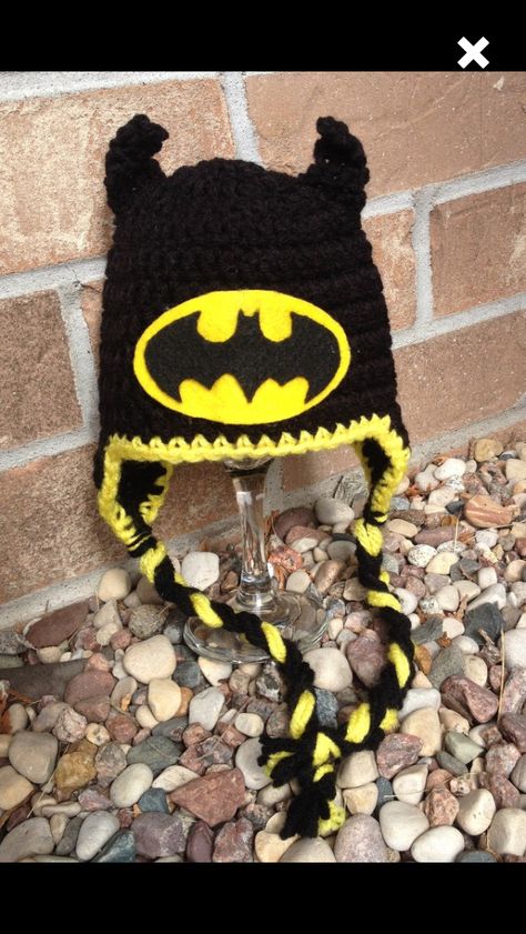 Handmade Batman beanie Batman Beanie, No Time To Waste, Hat Handmade, The Joker, Custom Hats, Hat Sizes, Baby Hats, Halloween Wreath, Dream Closet