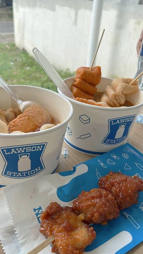 lawson Lawson Food, Korean Dessert, Japan Aesthetic, Local Food, Aesthetic Food, Tik Tok, Food And Drink, Snacks, Drinks